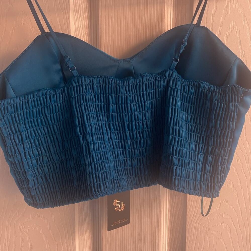 Sincerely Jules Blue Sleeveless Crop Top L - Picture 8 of 9